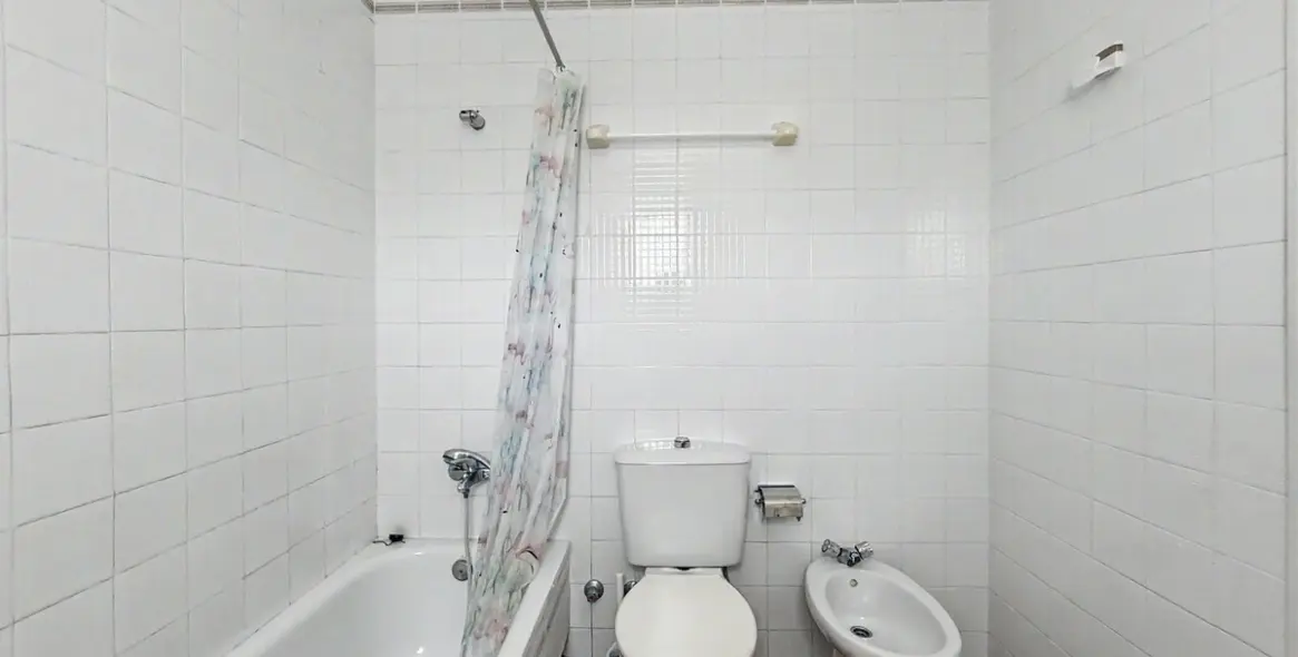 Sale of townhouse in Casares Playa 20