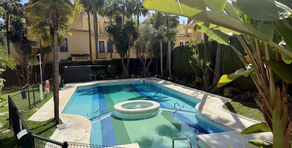 Venta de dúplex en Nagüeles 25