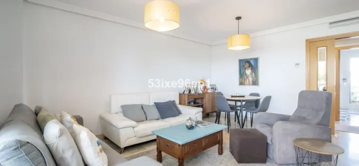 Sale of middle floor apartment in Selwo 1