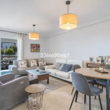 Sale of middle floor apartment in Selwo