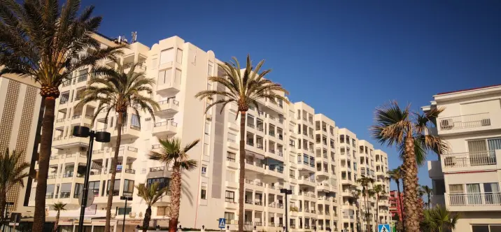 Venta de apartamento en planta media en Fuengirola 0