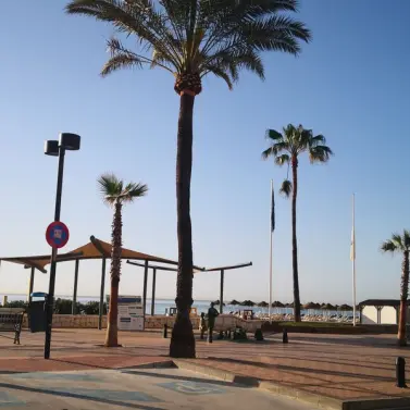 Venta de apartamento en planta media en Fuengirola