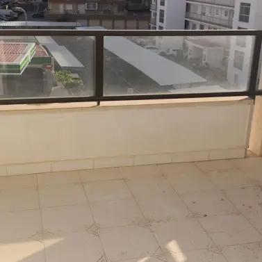 Venta de apartamento en planta media en Fuengirola