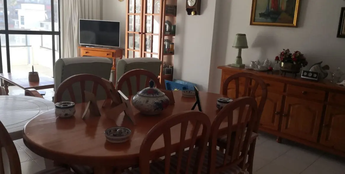 Sale of middle floor apartment in Fuengirola 6