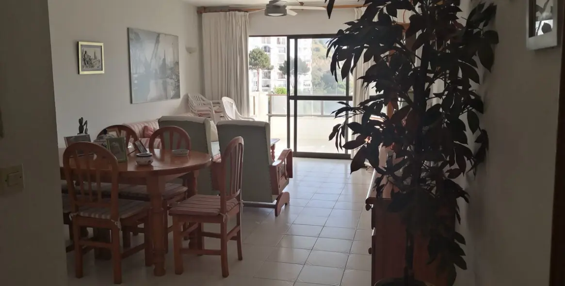 Sale of middle floor apartment in Fuengirola 7