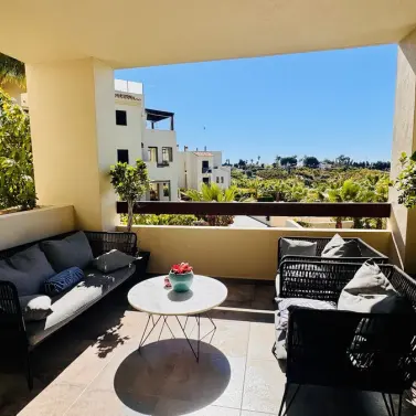 Sale of middle floor apartment in Selwo