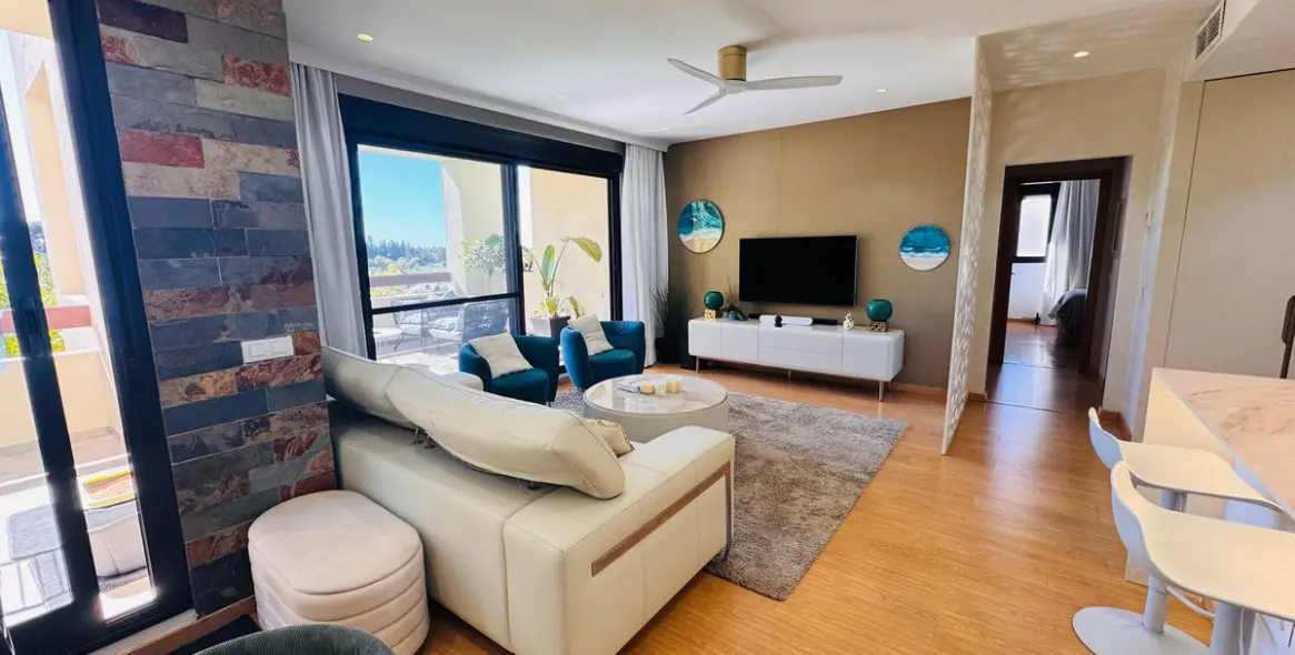 Sale of middle floor apartment in Selwo 3