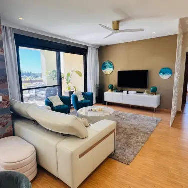 Sale of middle floor apartment in Selwo