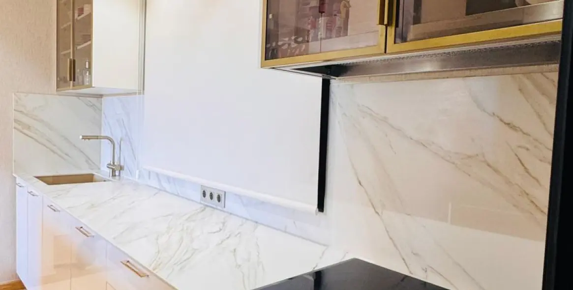 Sale of middle floor apartment in Selwo 11