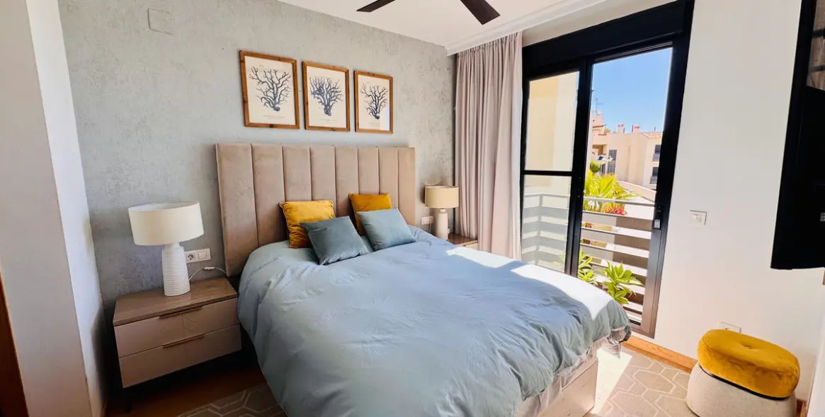 Sale of middle floor apartment in Selwo 12