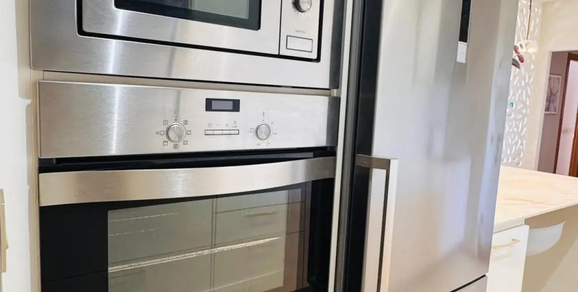 Sale of middle floor apartment in Selwo 15