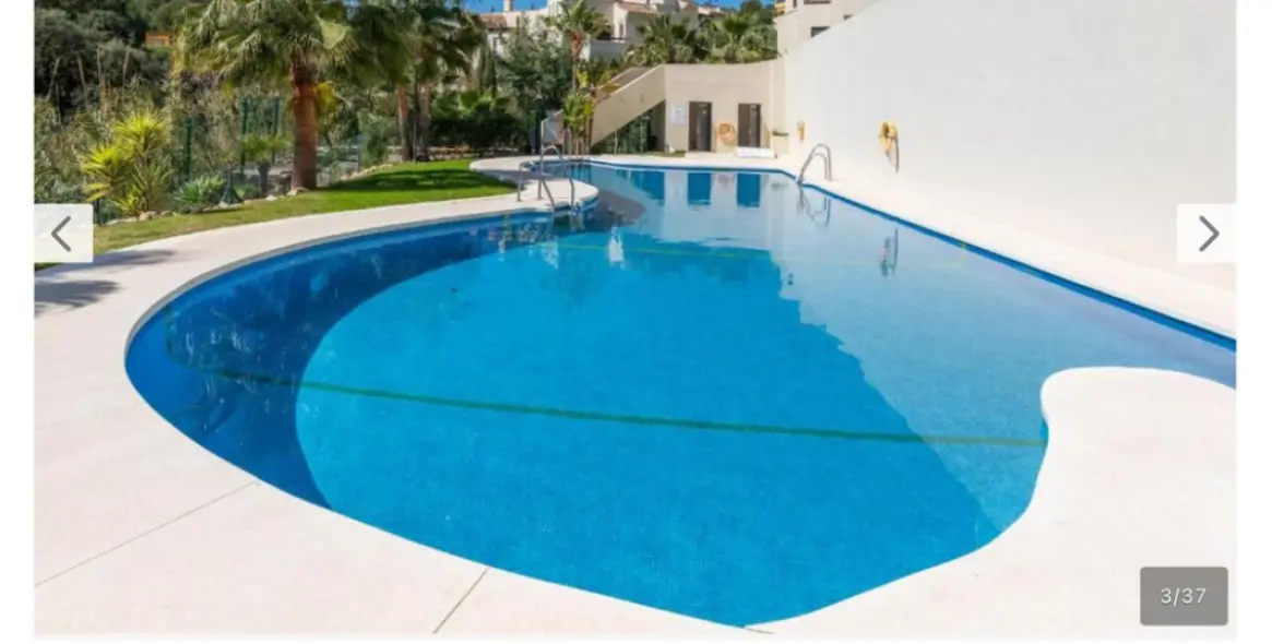 Sale of middle floor apartment in Selwo 27