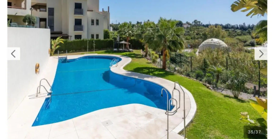 Sale of middle floor apartment in Selwo 28