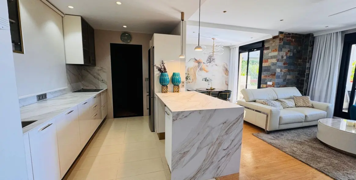 Sale of middle floor apartment in Selwo 30