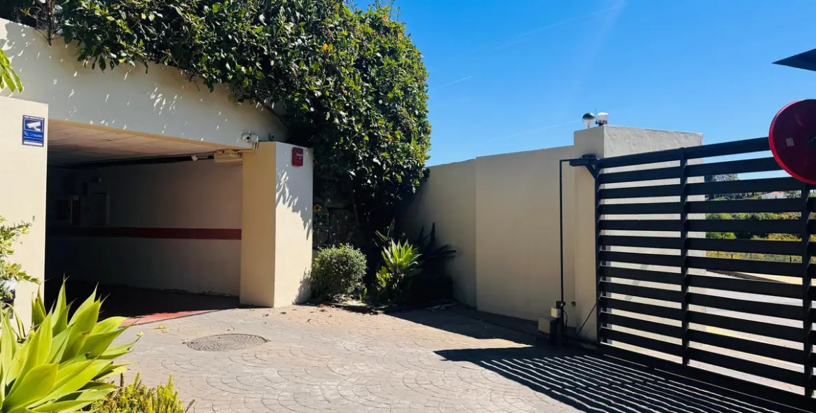 Sale of middle floor apartment in Selwo 45