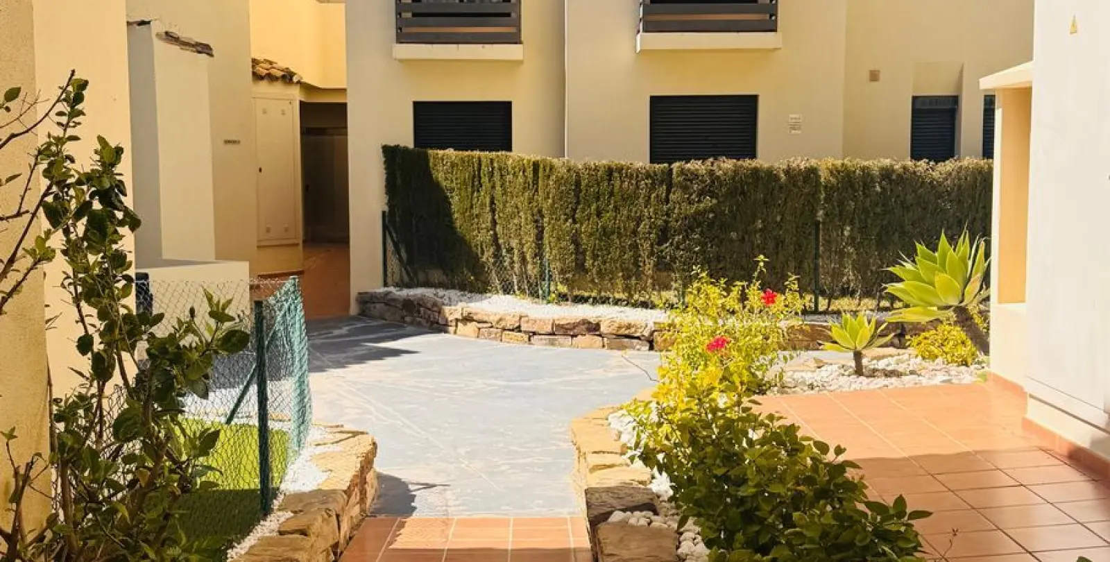 Sale of middle floor apartment in Selwo 34