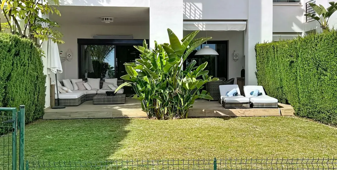 Продажа апартаментов на первом этаже в El Paraiso 3