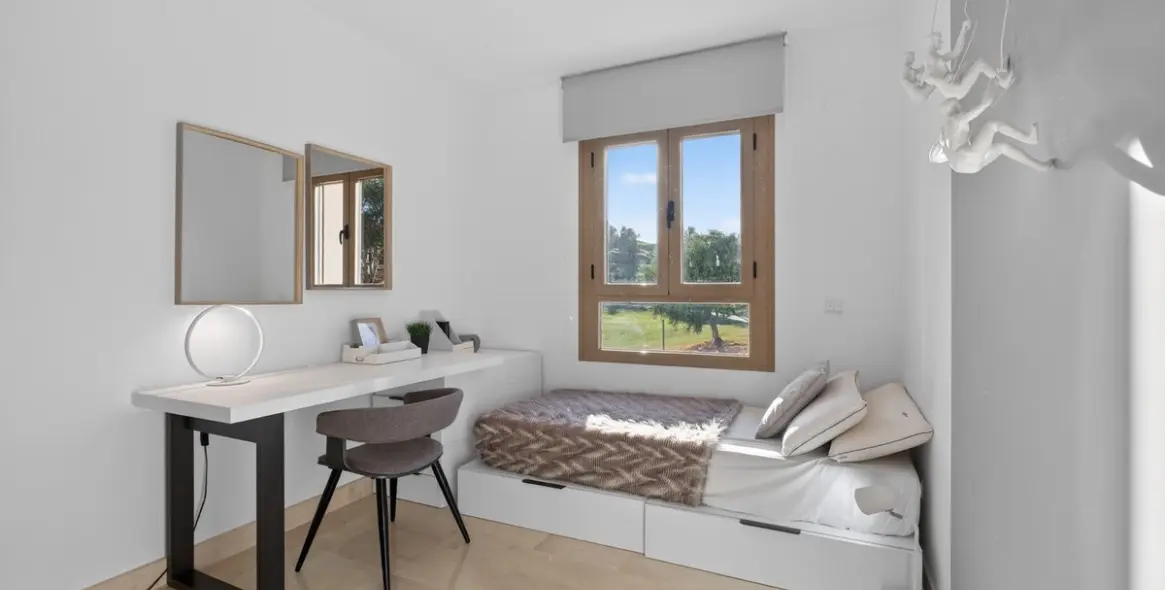 Продажа таунхауса в La Cala Golf 18