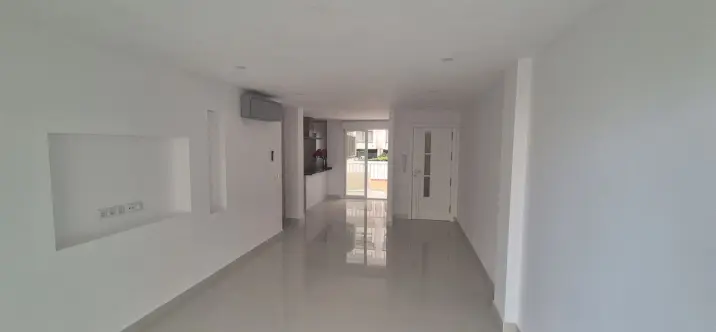 Продажа апартаментов на первом этаже в Los Boliches 2