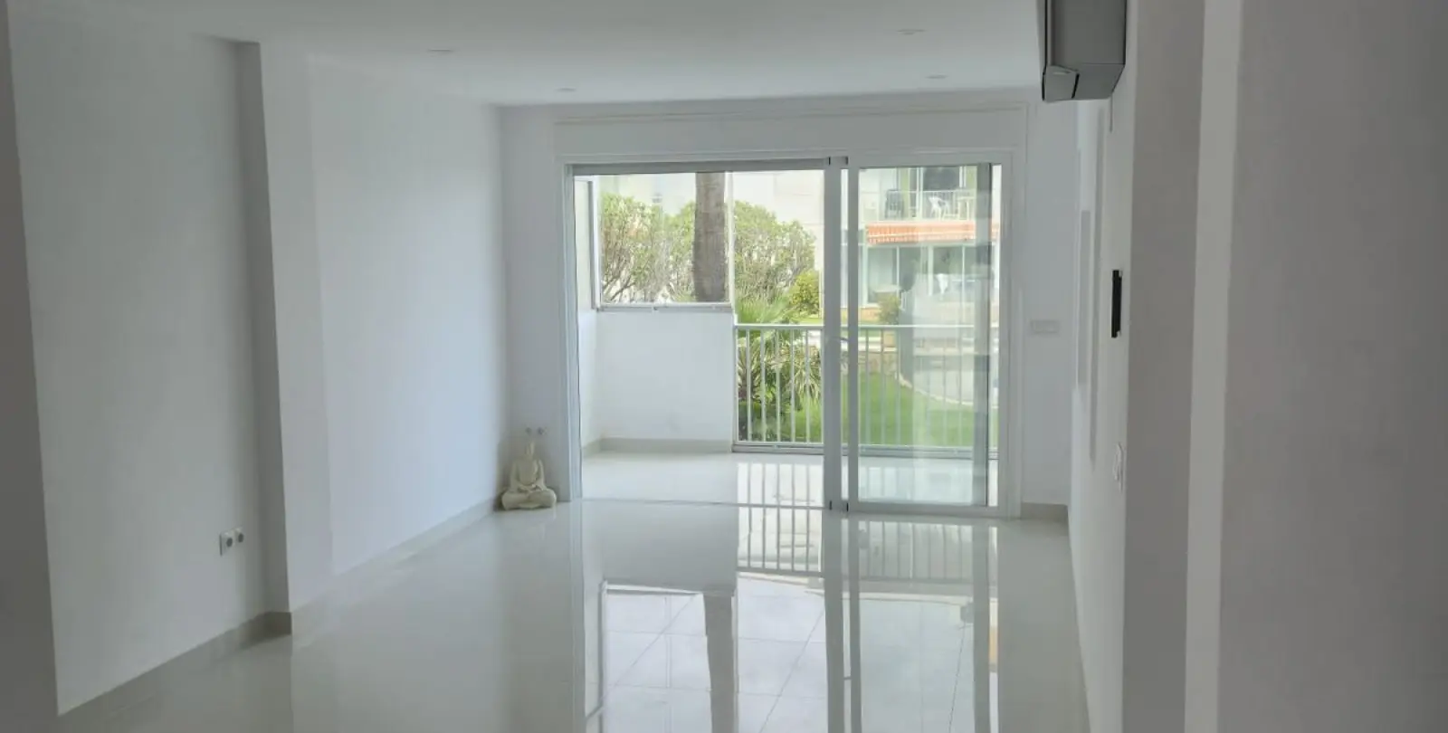 Sale of ground floor apartment in Los Boliches 3