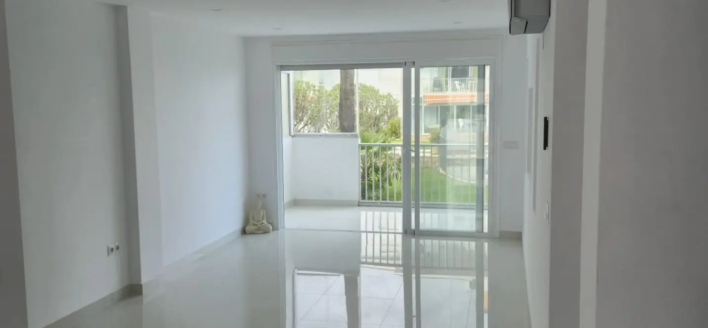 Sale of ground floor apartment in Los Boliches 2