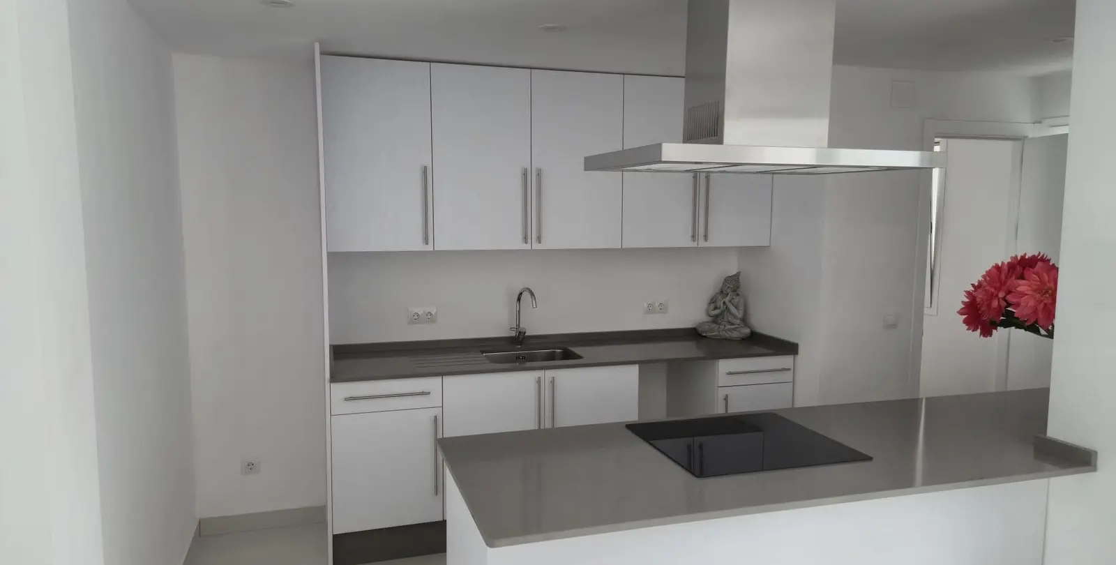 Sale of ground floor apartment in Los Boliches 9