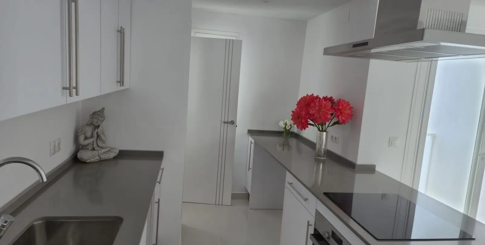 Sale of ground floor apartment in Los Boliches 12