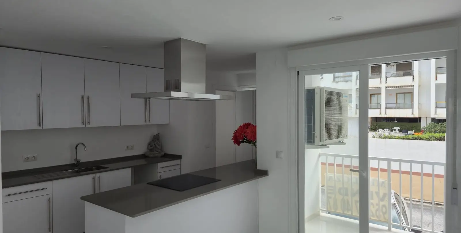 Sale of ground floor apartment in Los Boliches 15