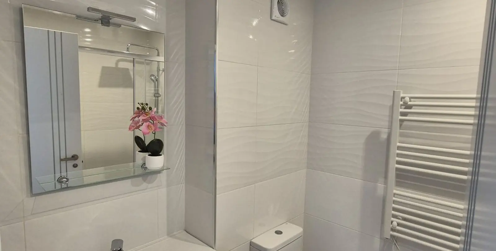 Sale of ground floor apartment in Los Boliches 33