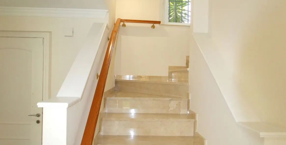 Venta de casa pareada en Elviria 27