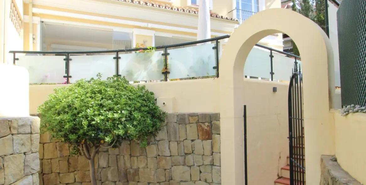 Venta de casa pareada en Elviria 51