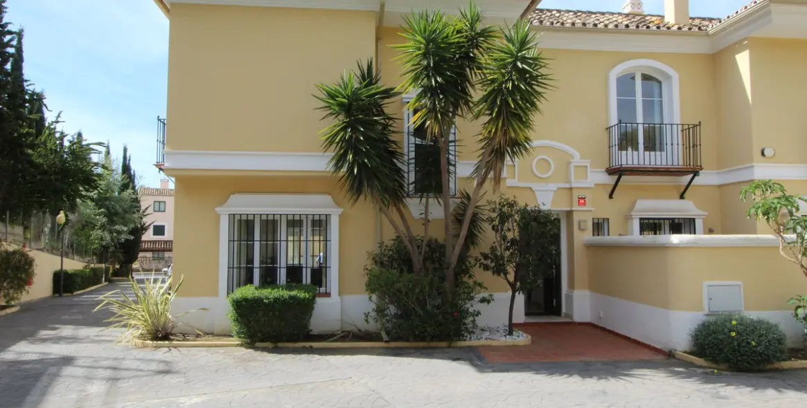 Venta de casa pareada en Elviria 57
