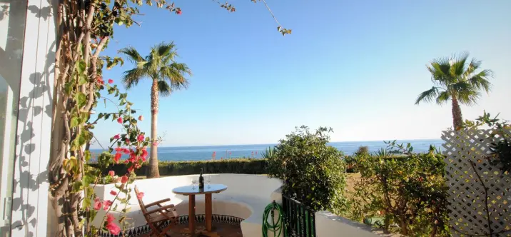 Venta de villa independiente en Calahonda 0