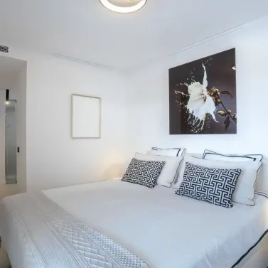 Продажа апартаментов на среднем этаже в Estepona