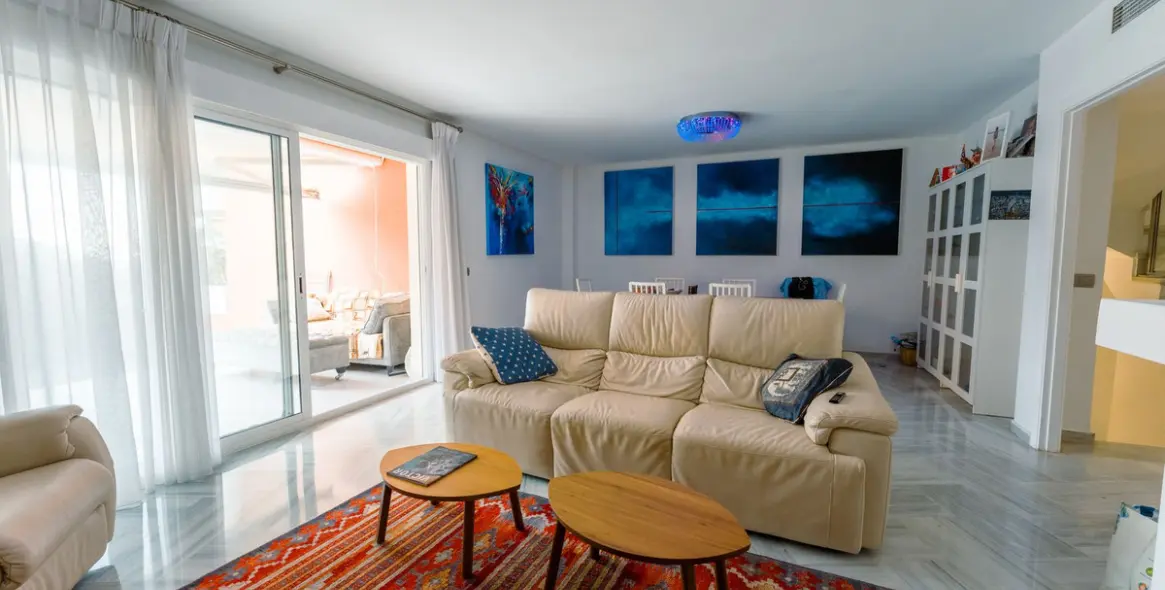 Продажа таунхауса в New Golden Mile 5