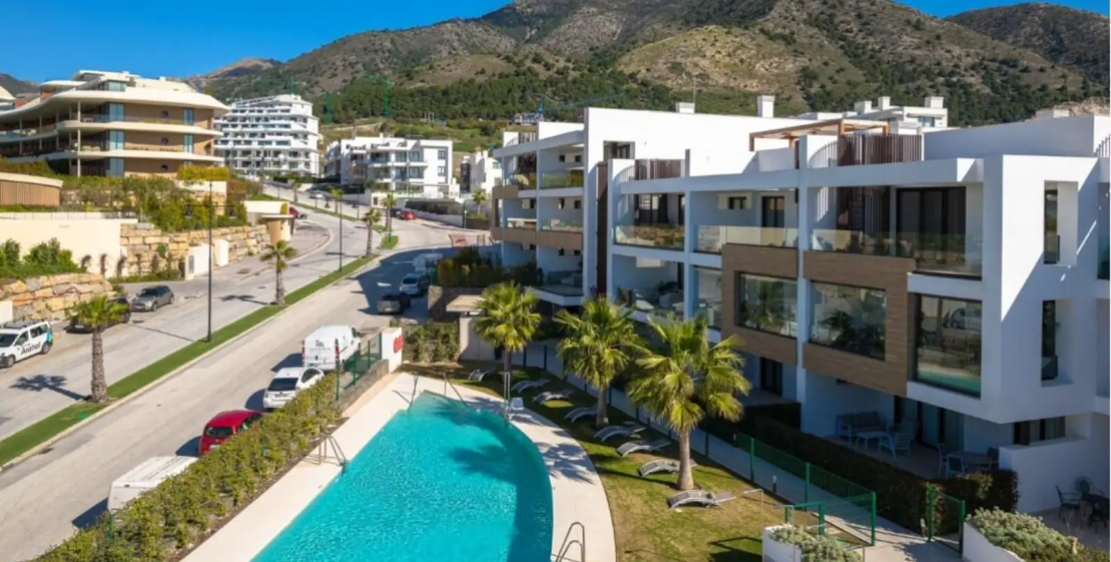 Продажа пентхауса в Fuengirola 1
