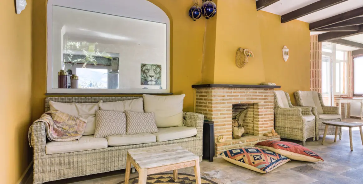 Sale of detached villa in Torremuelle 11