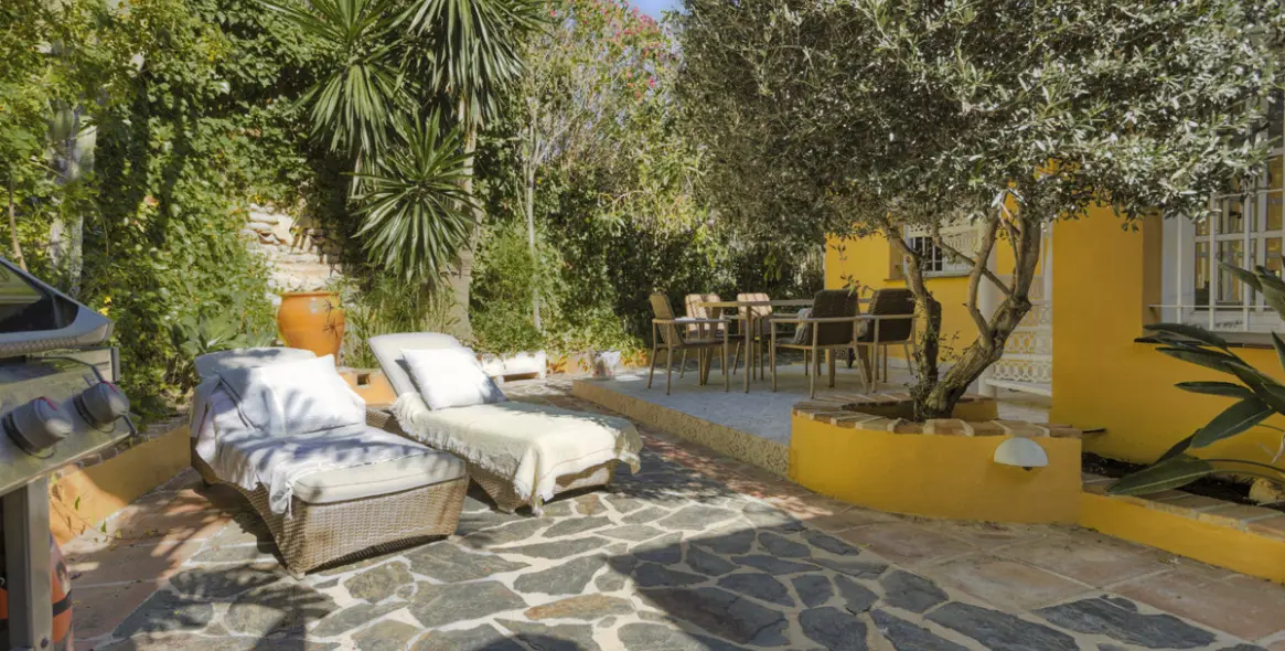 Sale of detached villa in Torremuelle 12