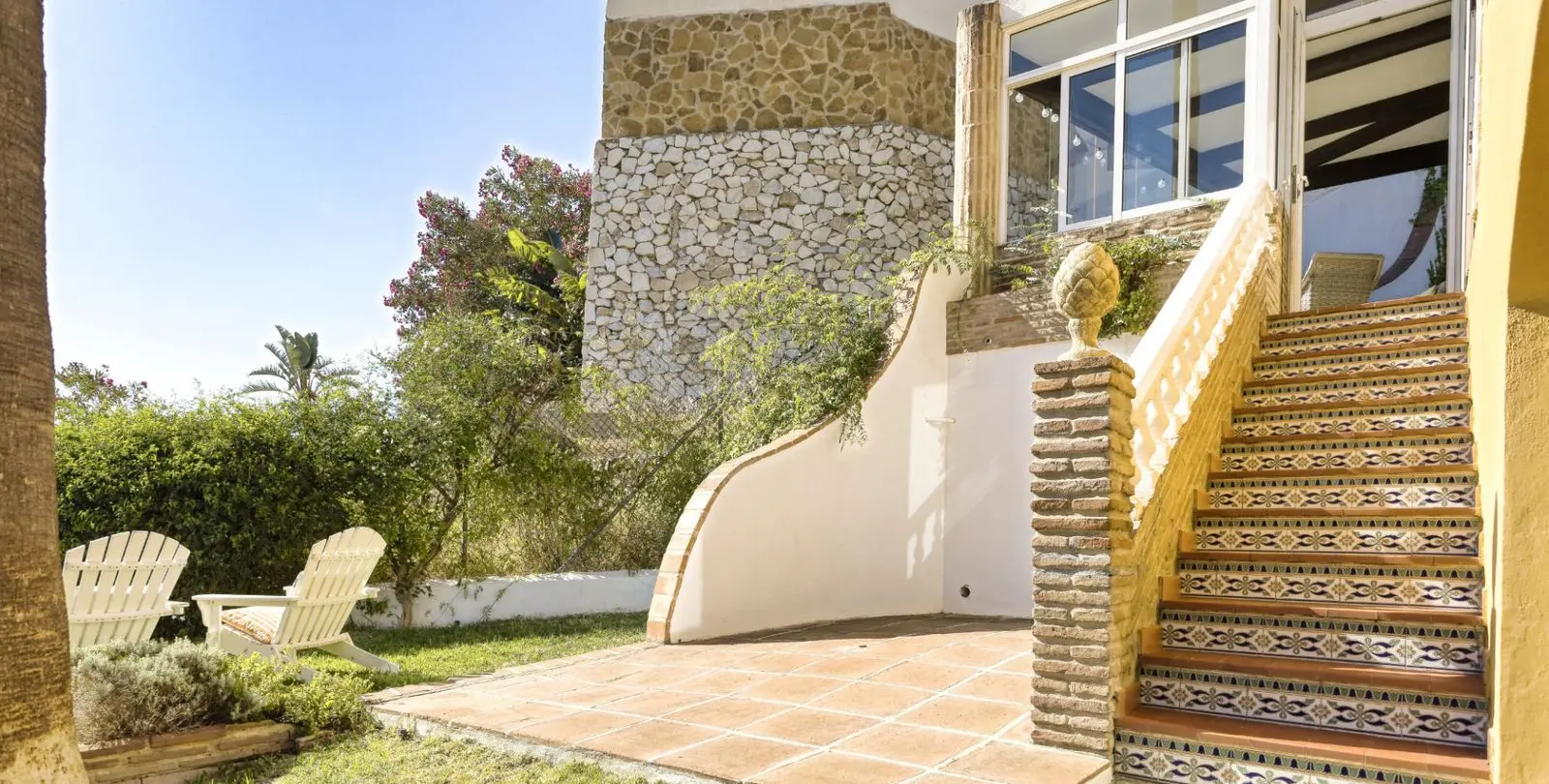 Sale of detached villa in Torremuelle 16