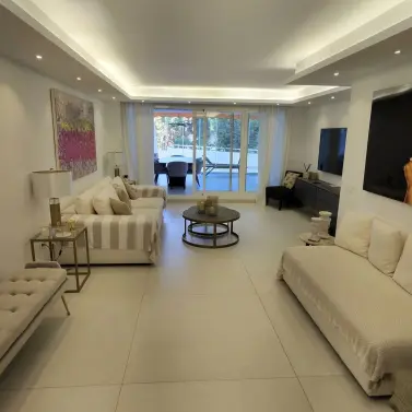 Продажа апартаментов на первом этаже в Puerto Banús