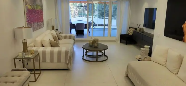 Продажа апартаментов на первом этаже в Puerto Banús 2