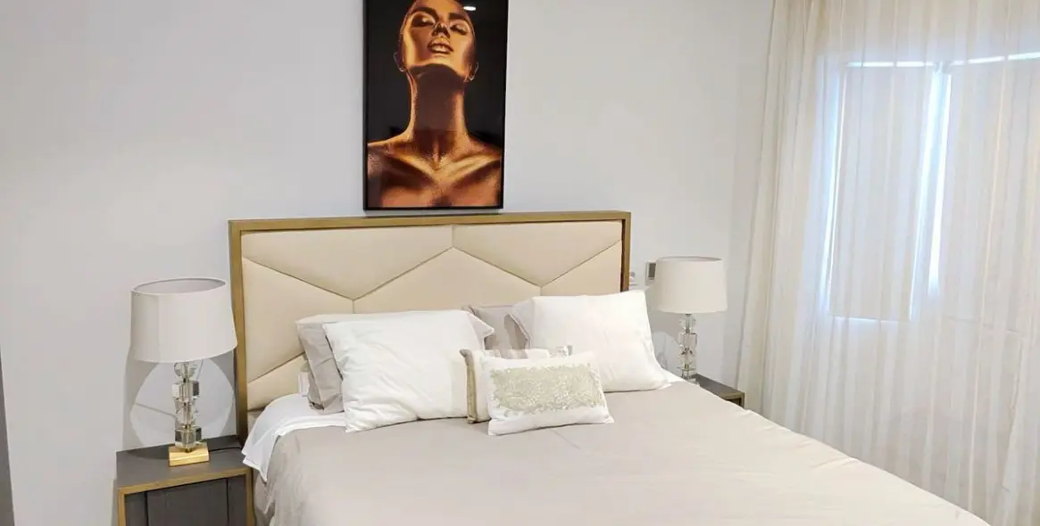 Продажа апартаментов на первом этаже в Puerto Banús 12