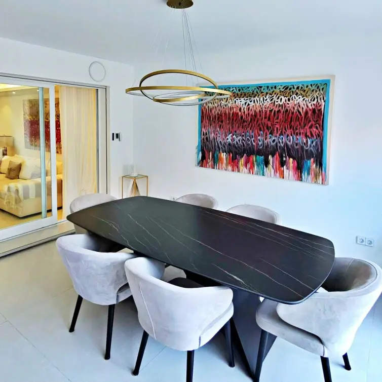 Sale of ground floor apartment in Puerto Banús
