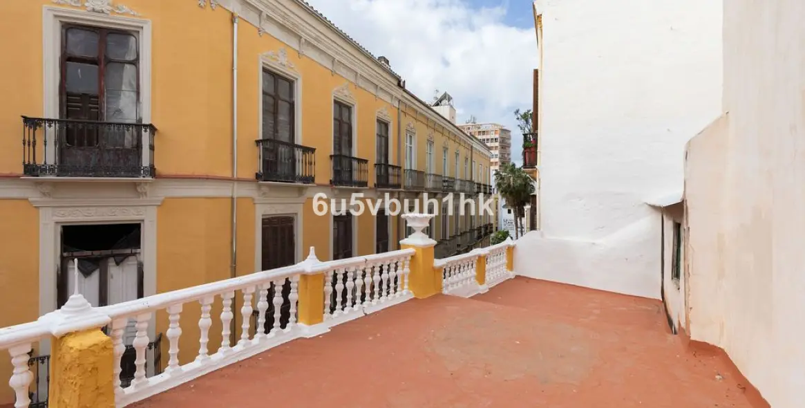 Sale of apartment complex in Malaga - Centro 1