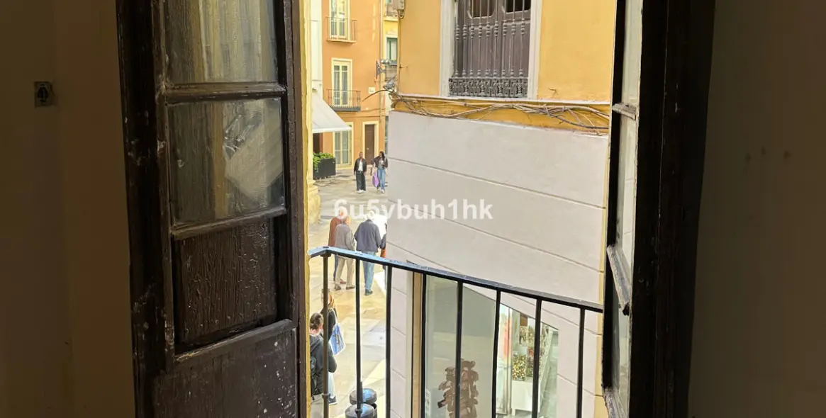 Sale of apartment complex in Malaga - Centro 15