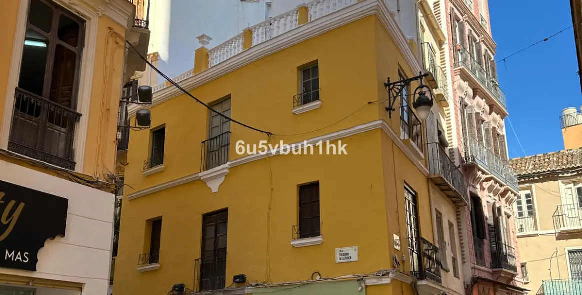 Sale of apartment complex in Malaga - Centro 24
