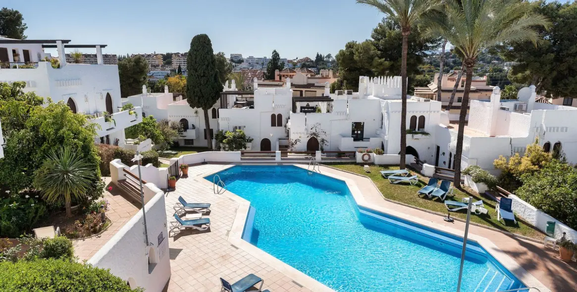 Venta de ático en Nueva Andalucía 3