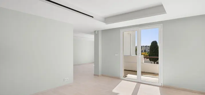 Venta de ático en Nueva Andalucía 4