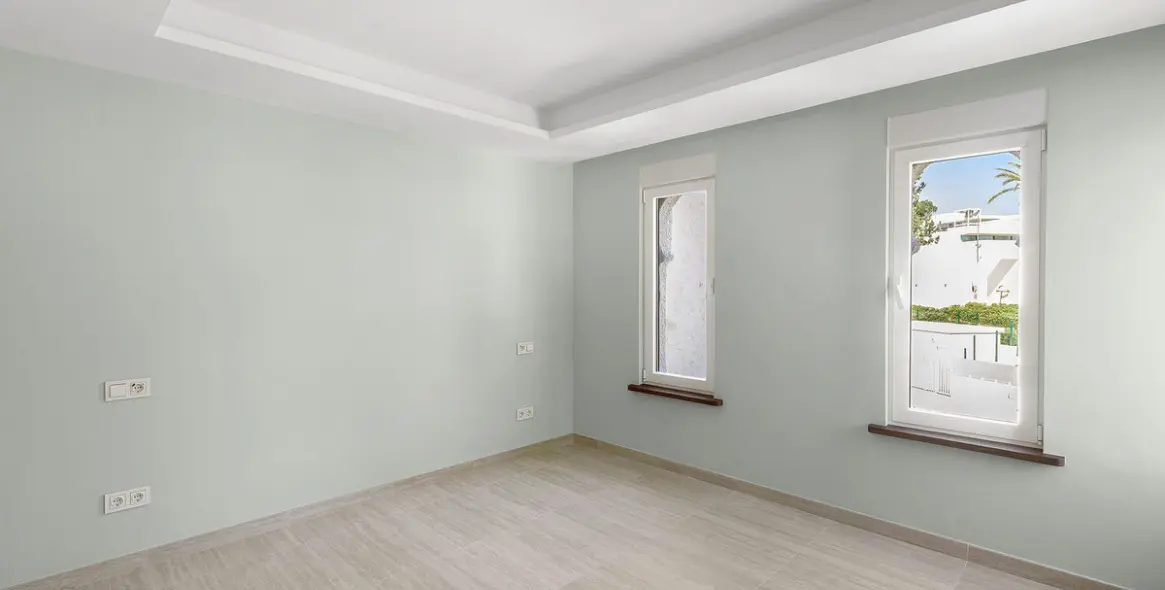 Venta de ático en Nueva Andalucía 8