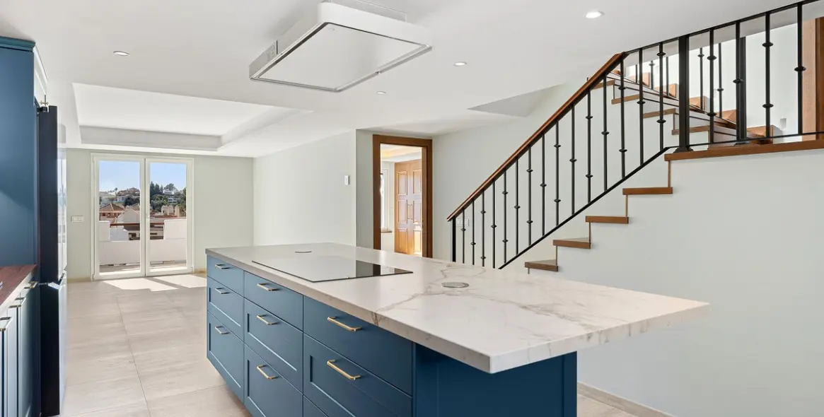 Venta de ático en Nueva Andalucía 10